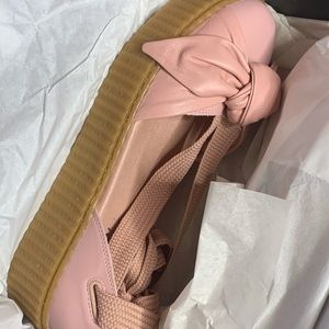 Fenty By: Rihanna Pink Puma Bow Creepers